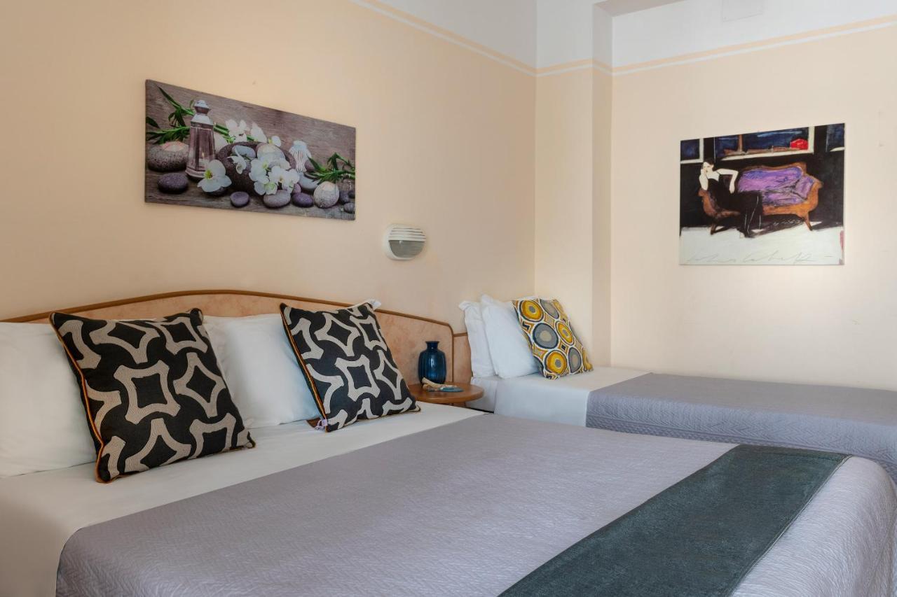 Hotel Eliseo Riccione Esterno foto