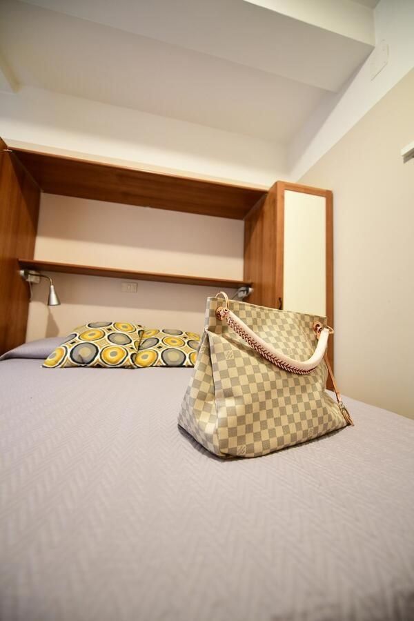 Hotel Eliseo Riccione Esterno foto