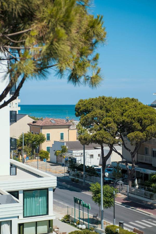 Hotel Eliseo Riccione Esterno foto